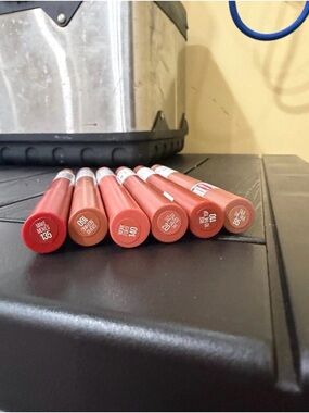 Maybelline Lipstick Pencils in Red and Coral Shades